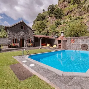 Casa Da Pedra By Amazing Madeira Casa de Férias